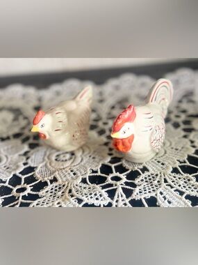 Vintage Rooster and Hen Handpainted Salt Pepper Shakers Made in Japan